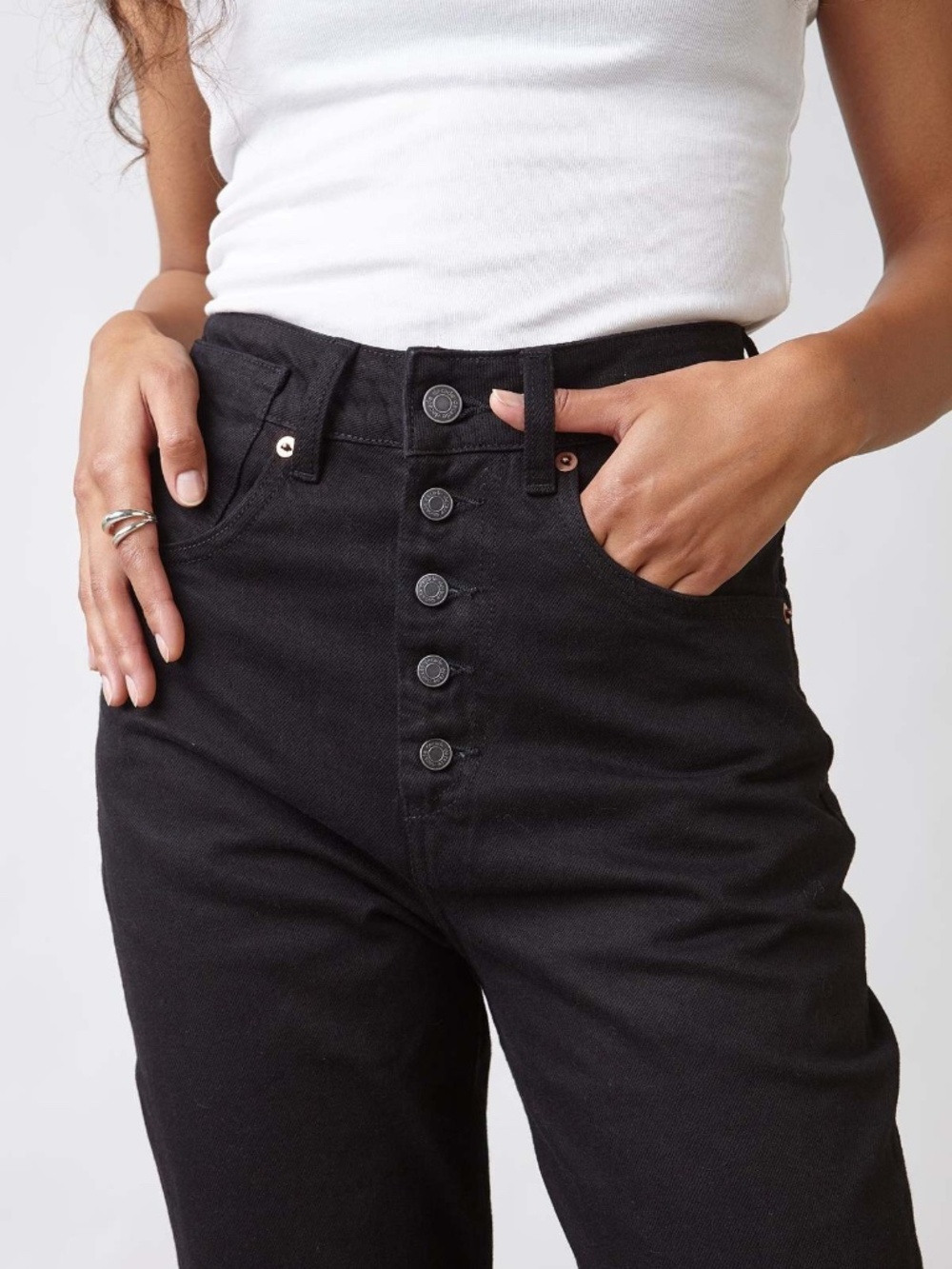 Decade Studio BONNIE TAPER Women's jean size 29 in dark Gray HIGH Waisted